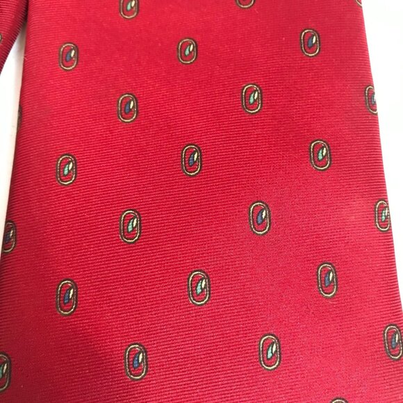 Christian Dior Red Silk Tie With Subtle Oval Pattern Made In USA Woven In Italy - Picture 2 of 6